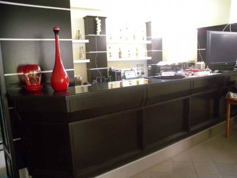 Hotel Aulona Sarande Bagian luar foto