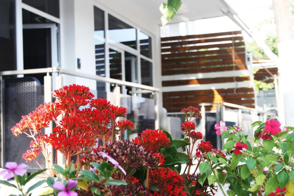 Hotel Aulona Sarande Bagian luar foto